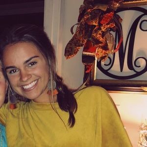 Meet your Posher, Carson